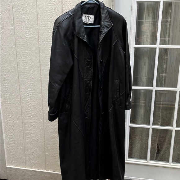LNR Jackets & Blazers - Stylish Black Leather Trench Coat vintage 1990’’s, full length size petite